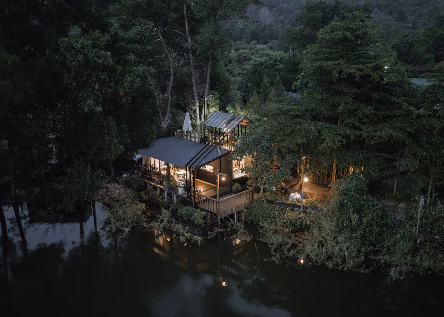Lime Lakeside  Main View